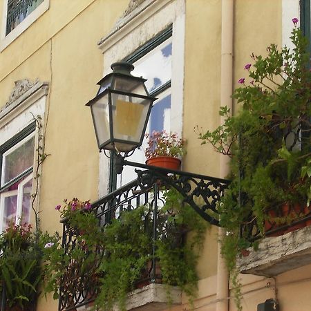 Dias E Dominguez Hostel ลิสบอน ภายนอก รูปภาพ