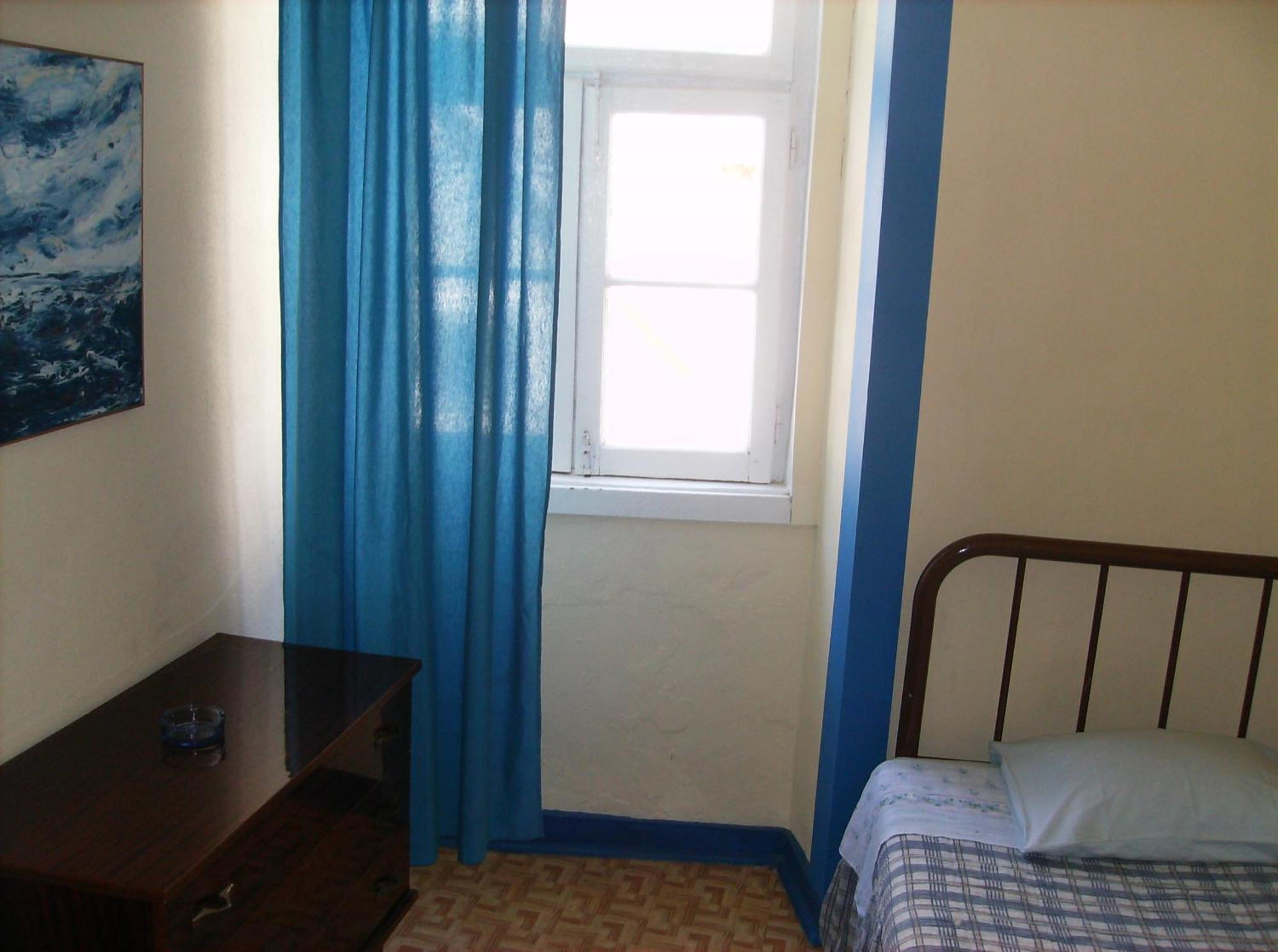 Dias E Dominguez Hostel ลิสบอน ห้อง รูปภาพ