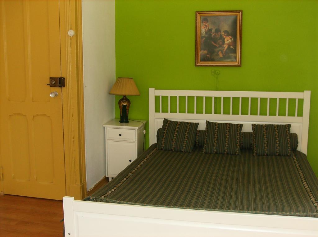 Dias E Dominguez Hostel ลิสบอน ห้อง รูปภาพ