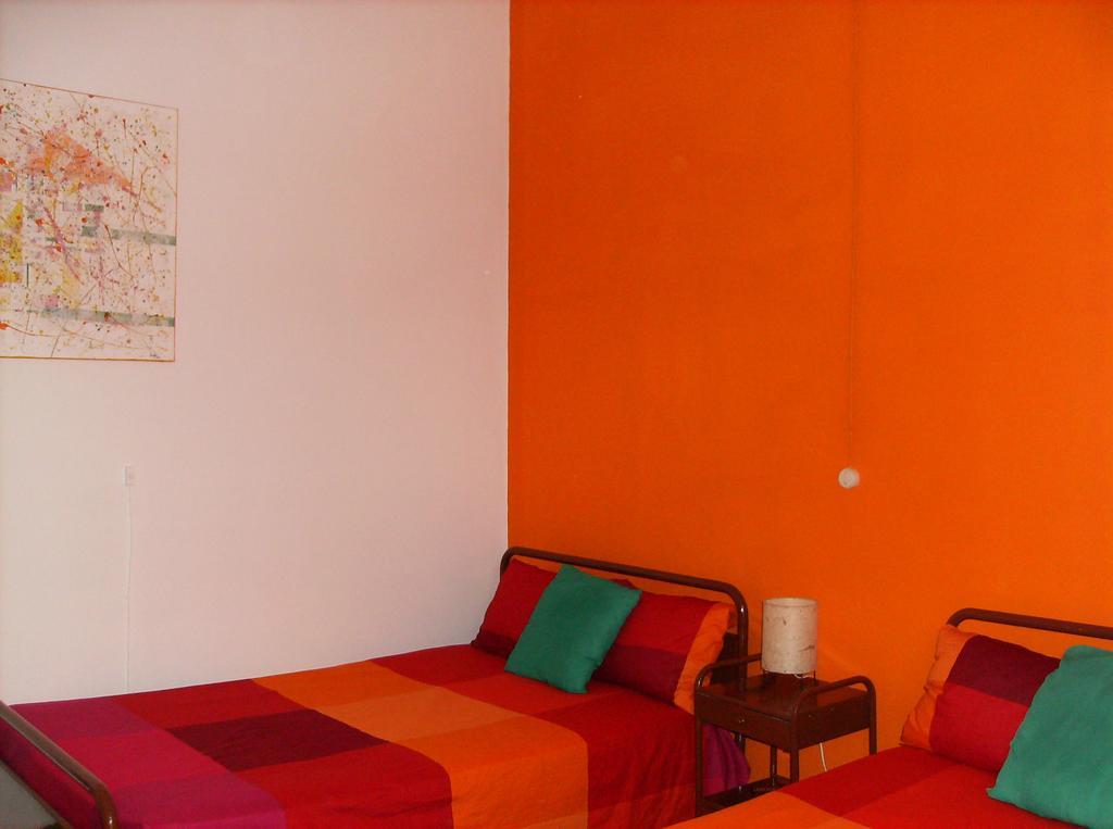 Dias E Dominguez Hostel ลิสบอน ห้อง รูปภาพ