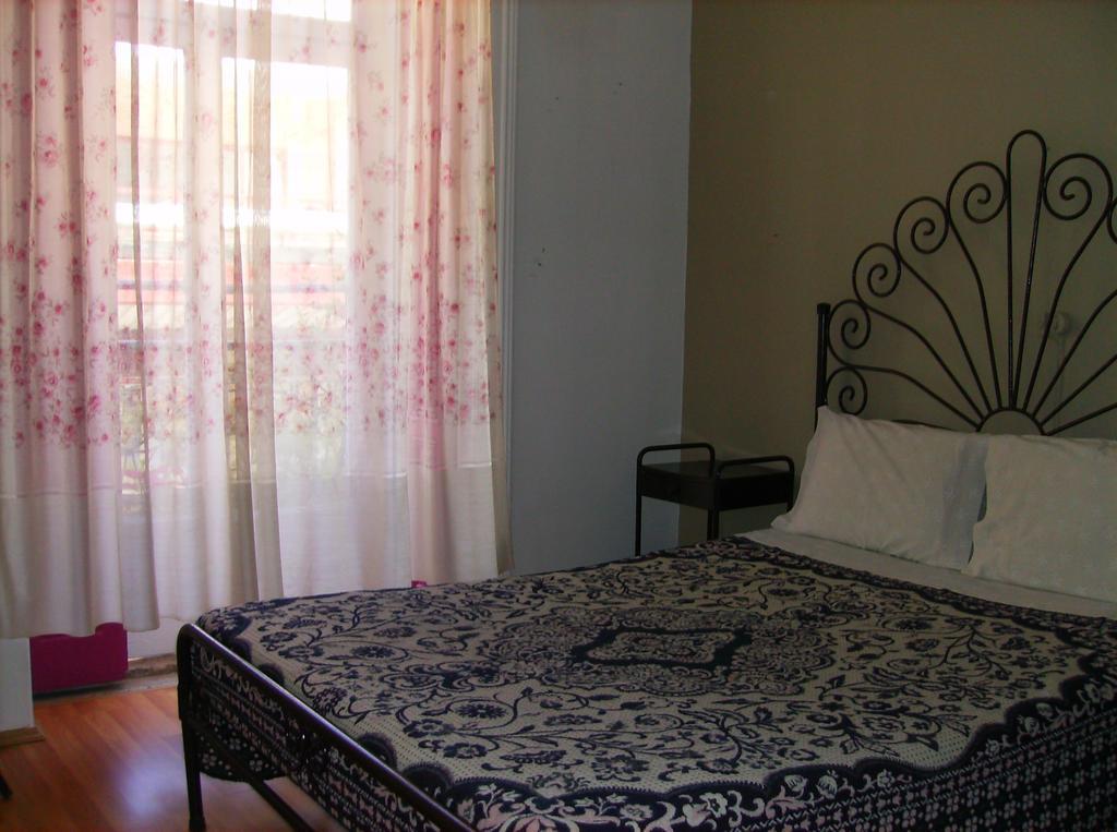 Dias E Dominguez Hostel ลิสบอน ห้อง รูปภาพ